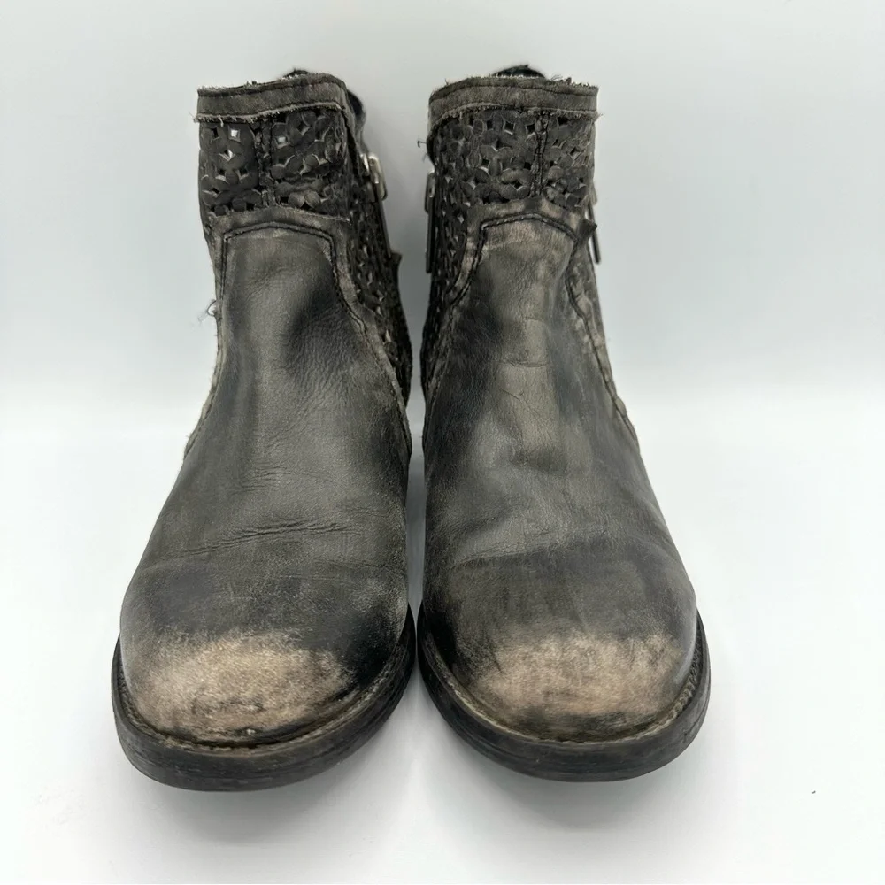 Corral Boots Circle G Cut Out Short Black Western Boots side zip q0001